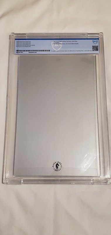 Dark Horse Presents Aliens - CBCS 9.8 - Platinum Variant