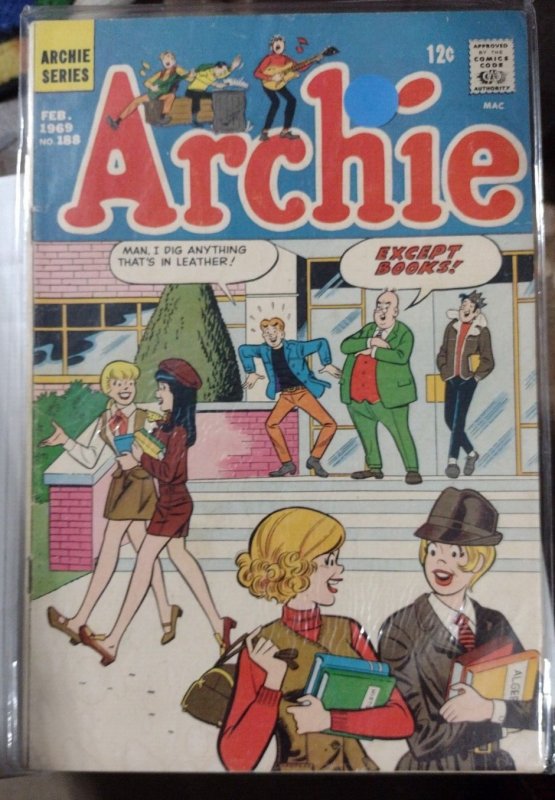 ARCHIE # 188  1969  ARCHIE'S SERIES  BETTY VERONICA JUGHEAD- LEATHER COMMENT