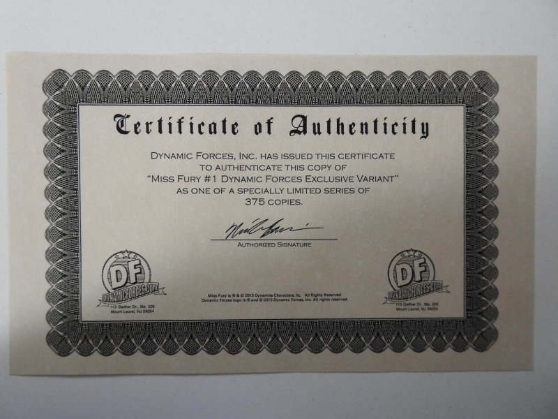 Miss Fury #1 J Scott Campbell Dynamic Forces Exclusive W/ COA! (2013)