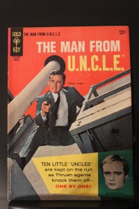 The Man From U.N.C.L.E. #5 (1966) High-Grade VF Ilta and Robert Vaughn Photo Wow