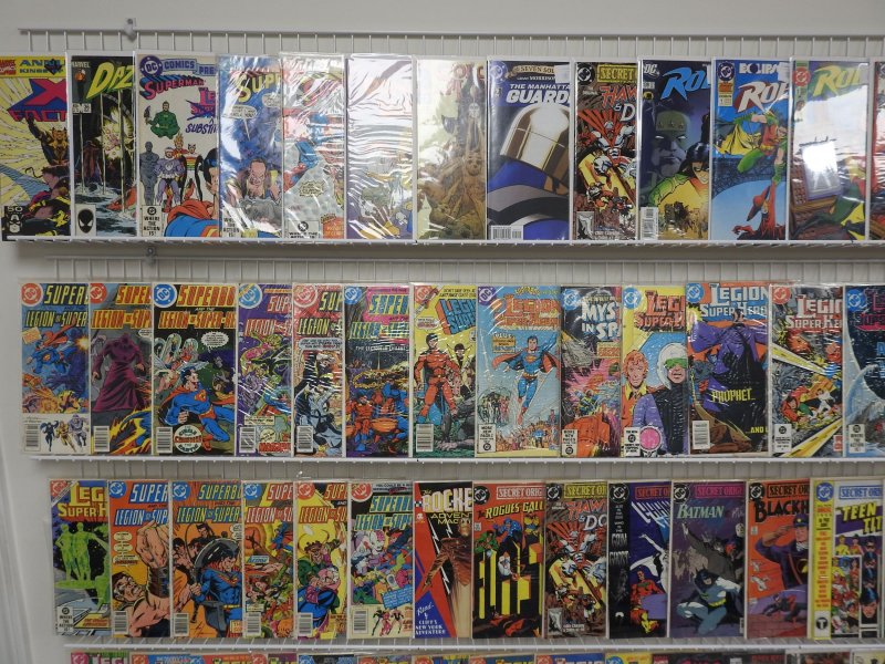 Huge Lot 140+ Comics W/ Super-Boy, Avengers, Batman, +More AVG VF-