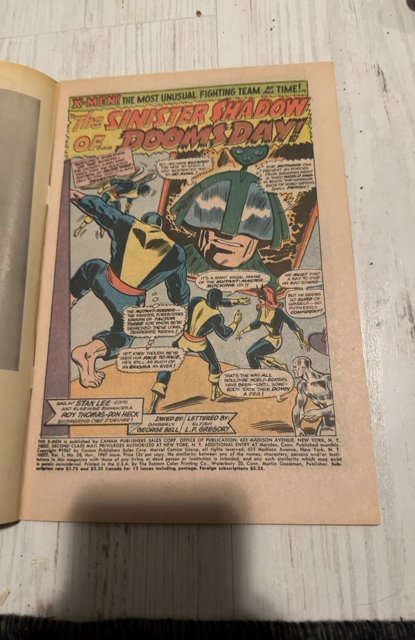 The X-Men #38 (1967)vs the blob and vanisher