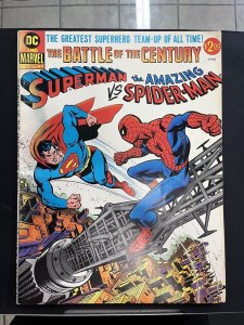 Superman vs Amazing Spider-Man #1 1976 Treasury (loose front and back cover, ...