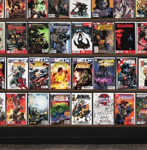 Huge Lot 150+ Comics with Wolverine, New Avengers, Avengers & More!