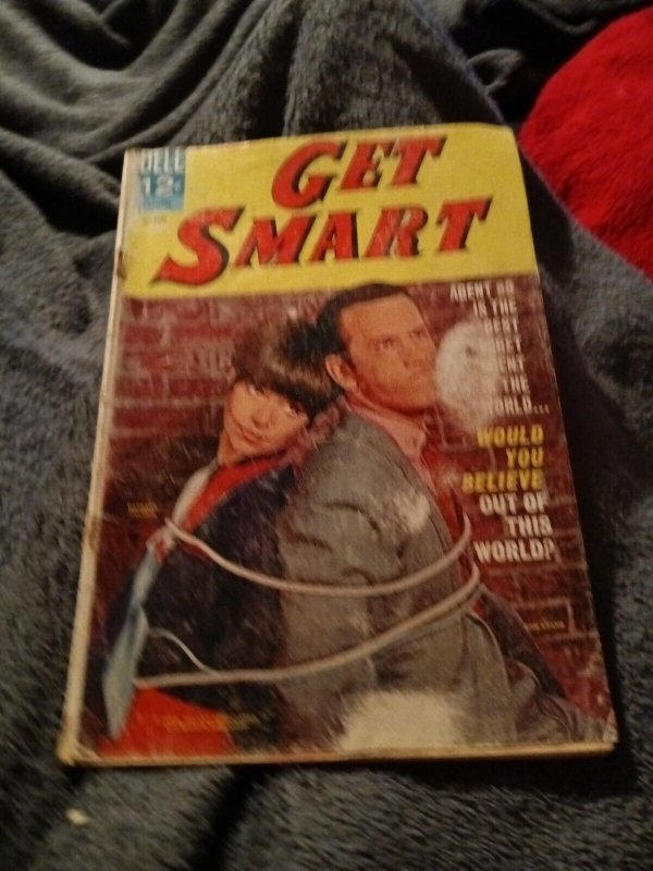 Get Smart March #5 Dell comics 1967 silver age tv show photo cover classic