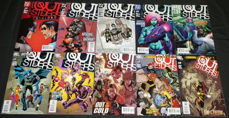 Modern DC OUTSIDERS VOL. 3 51pc Count High Grade Comic Lot Batman Nightwing
