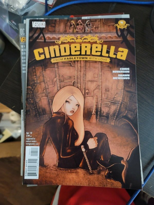 Cinderella: From Fabletown with Love #4 (2010)