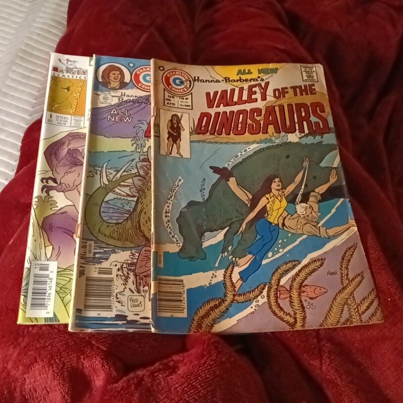 Valley Of The Dinosaurs Comics Volume 1 # 7 & 10 V2 #1 Bronze Modern Age Lot Run