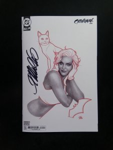 CATWOMAN  #70 FRANK CHO VARIANT DC Comics 2024   SIGNED BY FRANK CHO W/ COA