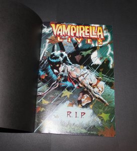 Vampirella LIVES  #1  #2  #3  (SET)    VFN/NM   1996