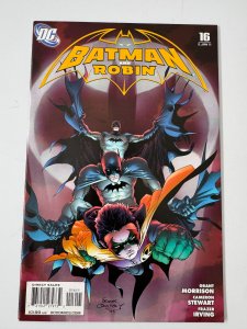 BATMAN AND ROBIN #16 NM = DC COMIC (2011)