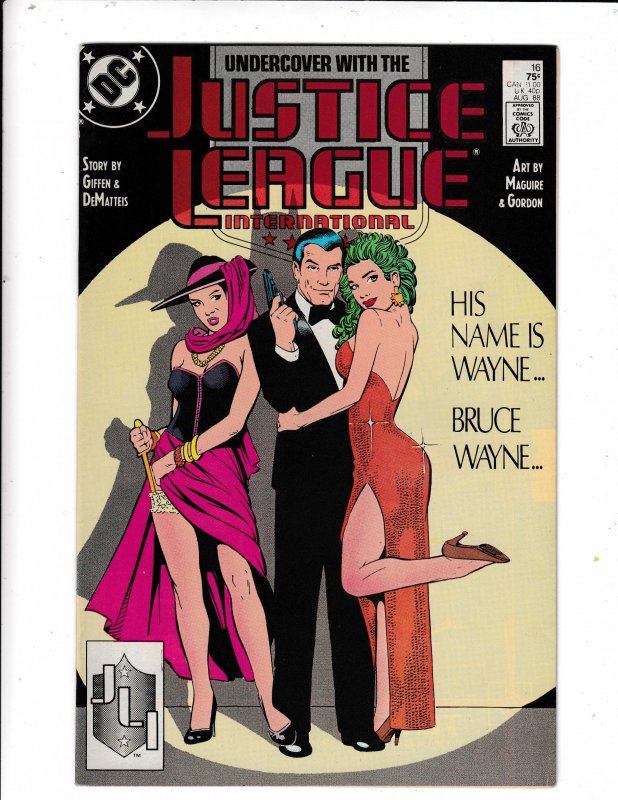 JUSTICE LEAGUE INTERNATIONAL#16 NM/VF   NO RESERVE Save on shipping