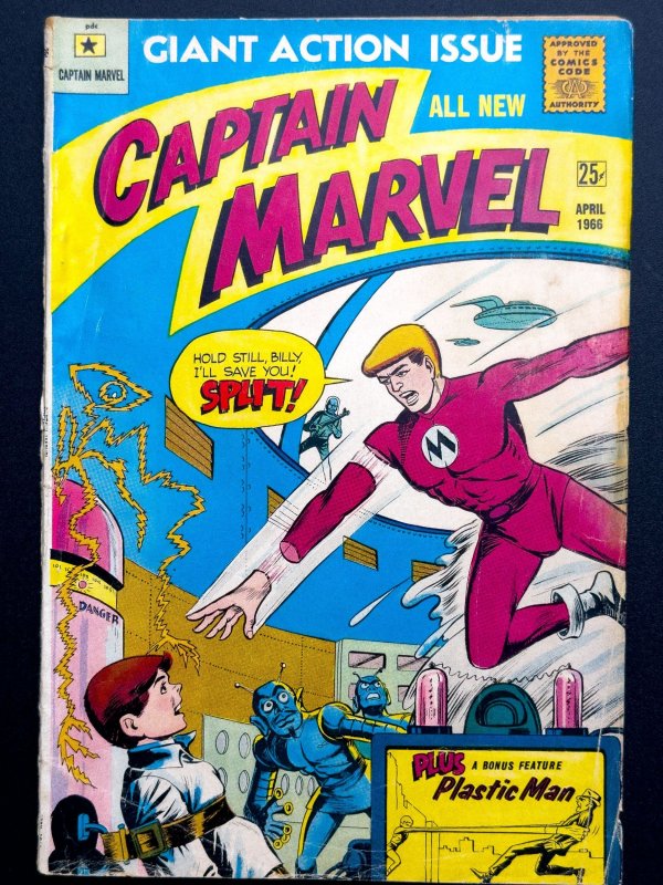 Captain Marvel #1 (1966) - Giant Action Issue, Plus Plastic Man - GD