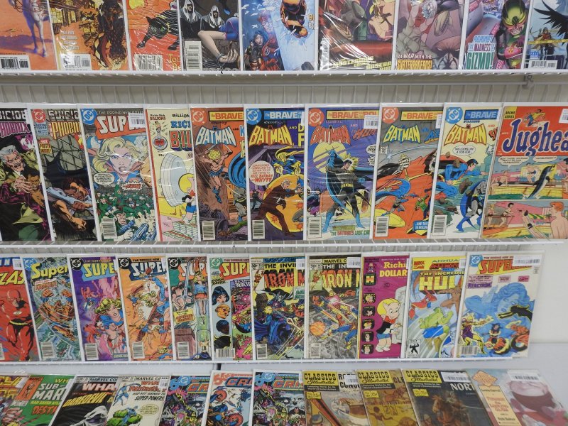 Huge Lot 140+ Comics W/ Batman, Superman, Hulk, +More AVG VF-