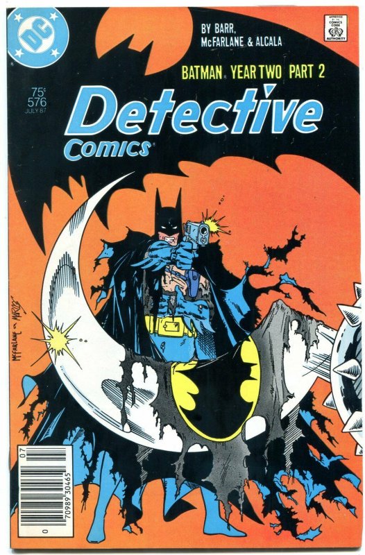 DETECTIVE COMICS #576 1987 BATMAN MACFARLANE COVER ART- VF