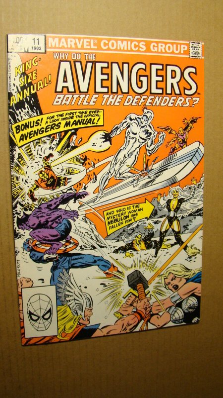 AVENGERS KING-SIZE ANNUAL 11 *NM 9.4* VS DEFENDERS DEATH NEBULON SILVER SURFER