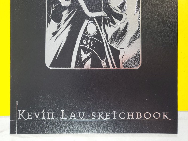 Kevin Lau Sketchbook Platinum Leather Edition Cover 2001 Harris Comics