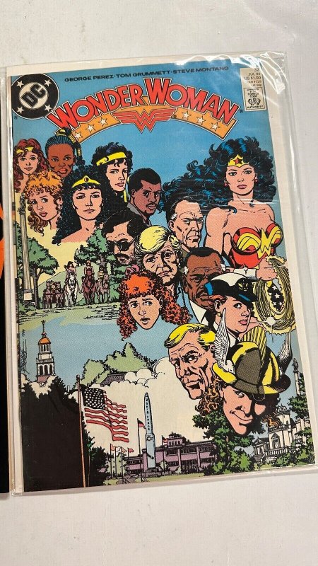2 Wonder Woman DC Comic Books # 31 32 Batman Superman Atom Flash 74 CT2