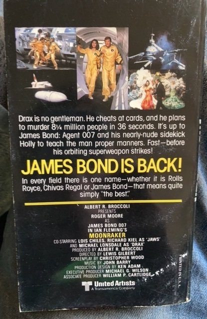 Moonraker bond paperback adaptation, f979 unmarked