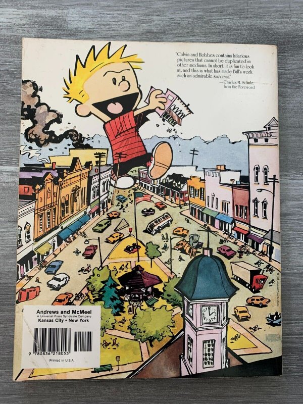 1988 THE ESSENTIAL CALVIN AND HOBBES by Bill Watterson SC VG/FN 5.0 McMeel