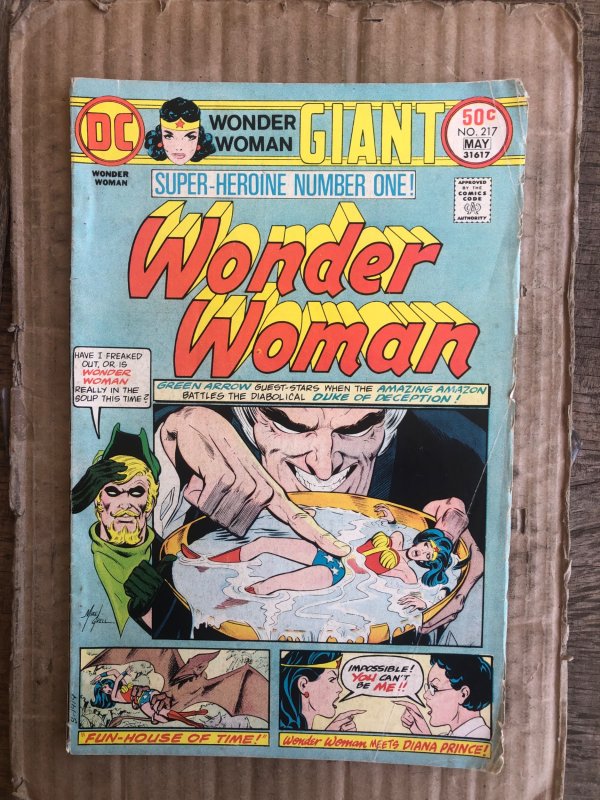 Wonder Woman #217 (1975)