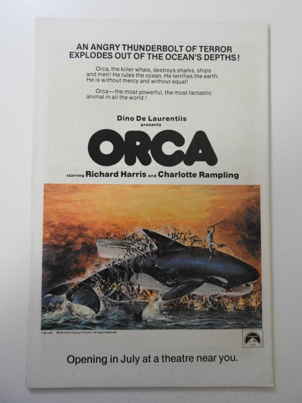 The Incredible Hulk #215 (1977) VF- Condition!