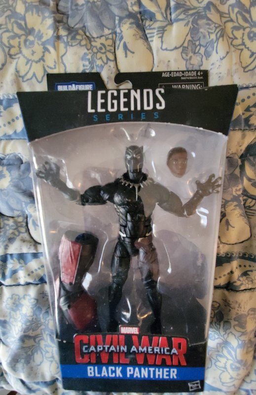 Marvel Legends Series: Build A Figure/Black Panther