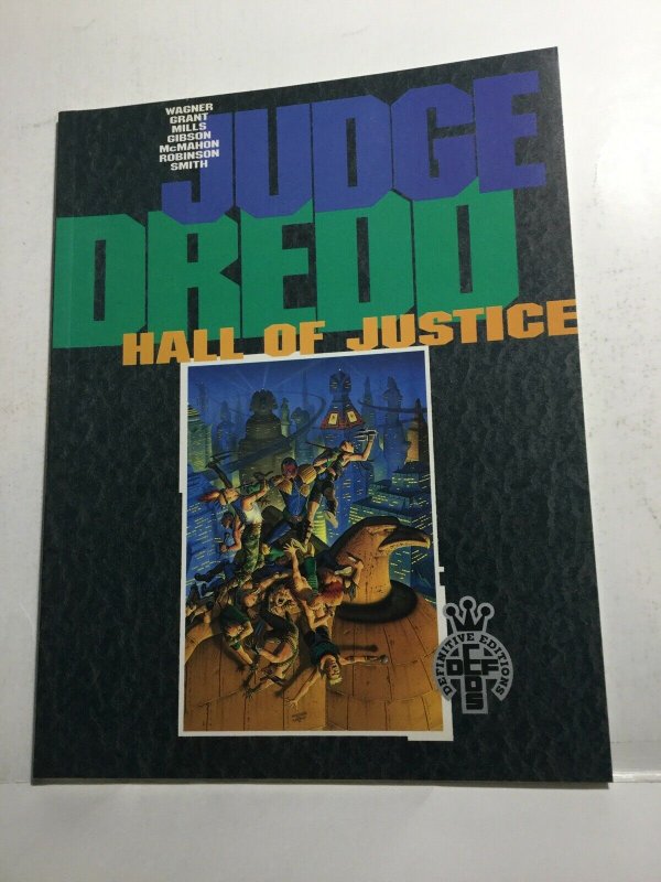 Judge Dredd Hall Of Justice Nm Near Mint Definitive Edition