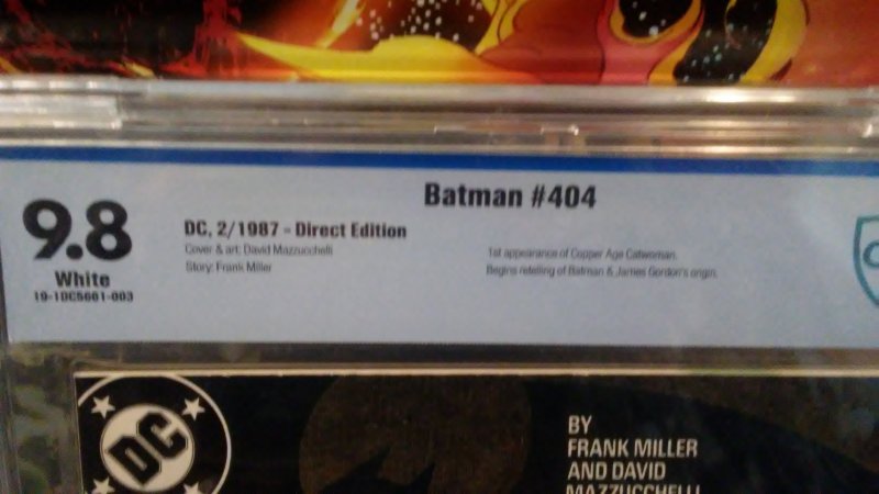 Batman #404 - CBCS 9.8 - 1st Copper Age Catwoman - Part 1 of Year One