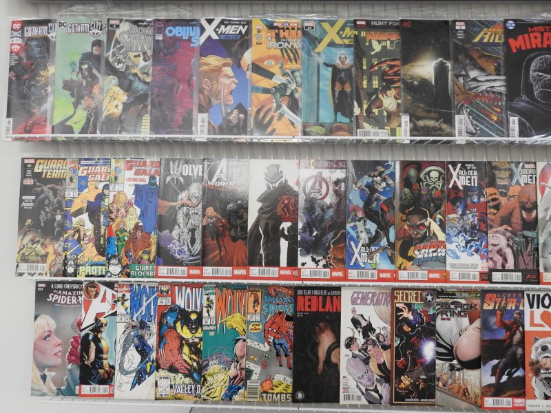 HUge Lot 190+ Comics W/ X-Men. Avengers, Wolverine+ Avg Fine/VF Condition!