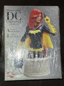 DC Direct Women of the DC Universe Batgirl Mini Bust (Hughes), Limited to 7000