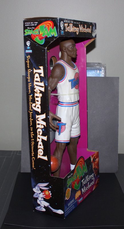 Space Jam 16' Talking Michael Jordan Figure MINT 1996