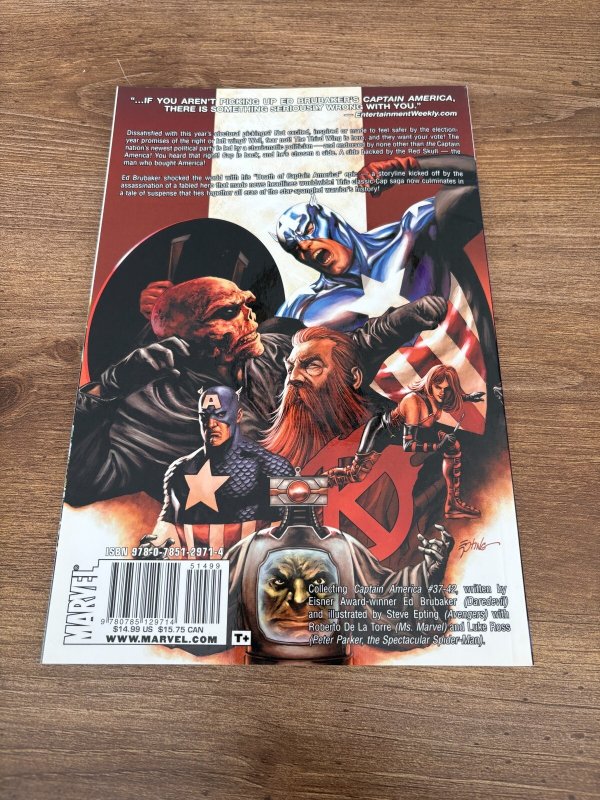 Man Who Bought America Death Captain America TPB Graphic Novel Comic Book 1 J237