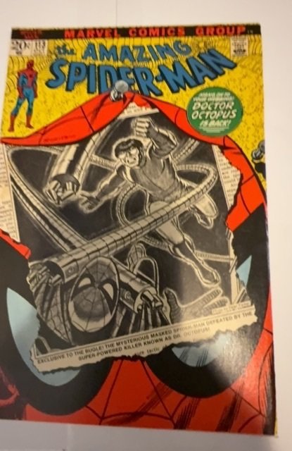The Amazing Spider-Man #113 (1972) doc ick is back foxxing/staing back cover
