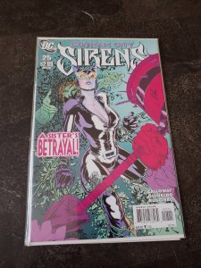 Gotham City Sirens #25 (2011)