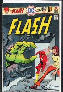 The Flash #236 (1975) The Flash