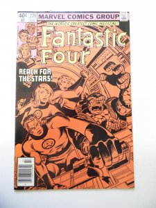 Fantastic Four #220 (1980) FN/VF Condition