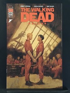 The Walking Dead Deluxe #37 Cover D (2022)
