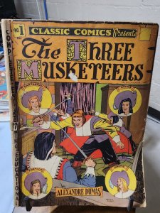 Classic Illustrated Comic No 1 The Three Musketeers HRN 15 1946 Very Rare