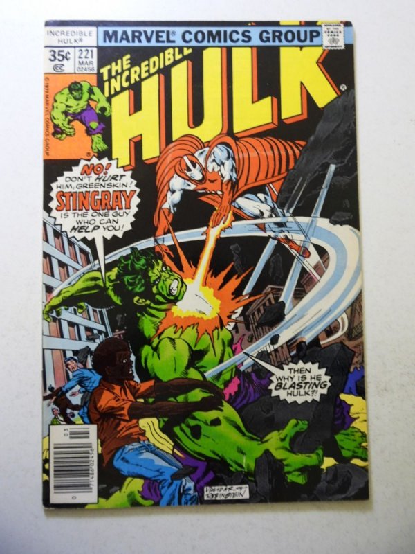 The Incredible Hulk #221 (1978) VF- Condition