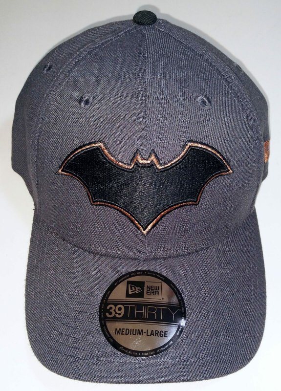 DC Comics Batman Rebirth Symbol PX 3930 FlexFit Cap Hat M/L - New!