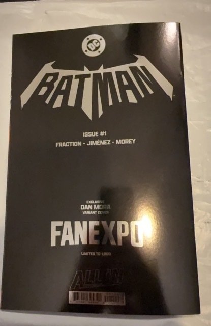 Batman #1 (2025) Dan Mora exclusive varianr /1000