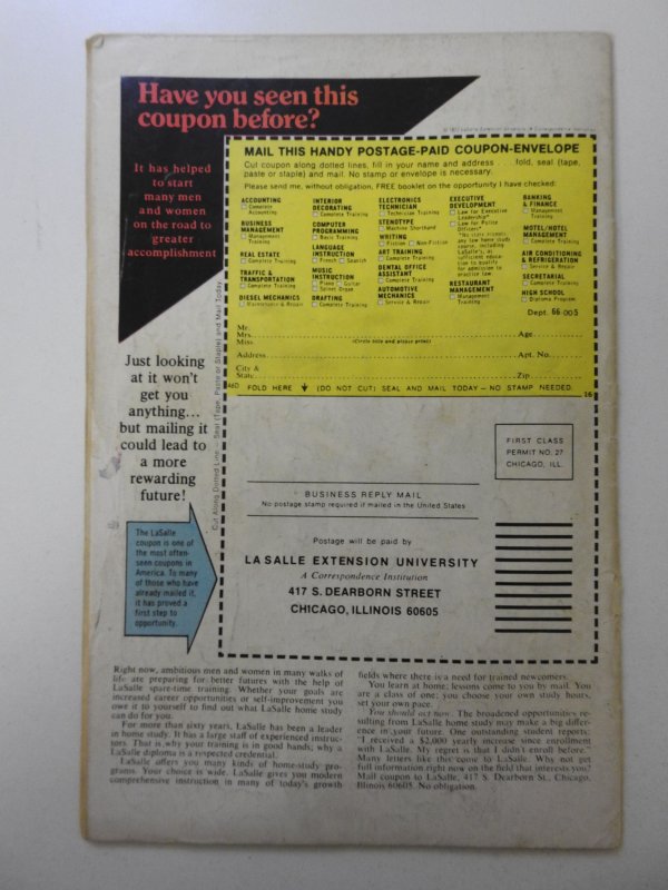 The Avengers #138 (1975) vs The Stranger! VG- Condition!