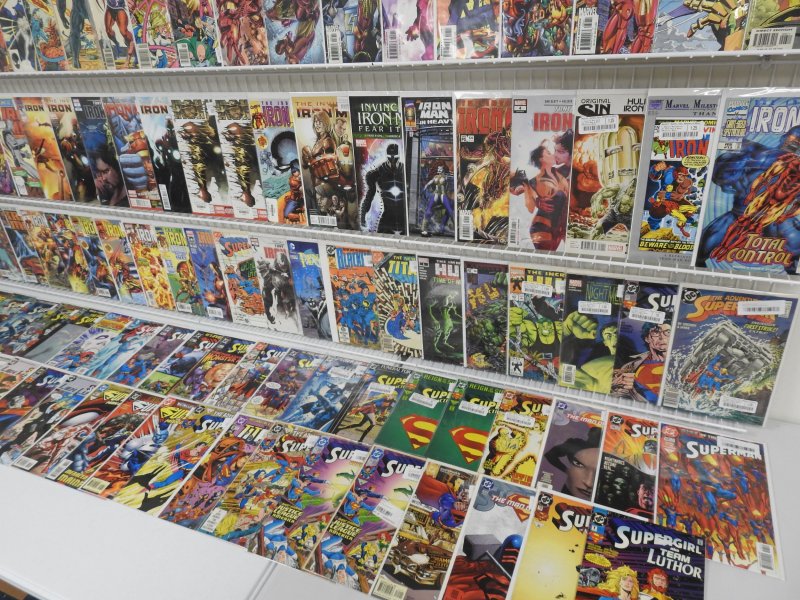 Huge Lot 140+ Comics W/ Iron Man, Hulk, X-Men, +More! Avg FN+ Condition!