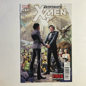 Astonishing X-Men 51 2012 Signed by Rachelle Rosenberg Marvel NM near mint