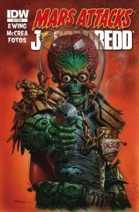 Mars Attacks Judge Dredd #2 VF/NM ; IDW