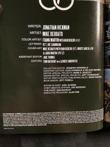 THE NEW AVENGERS VOL. 2 INFINITY HARDCOVER VF/NM