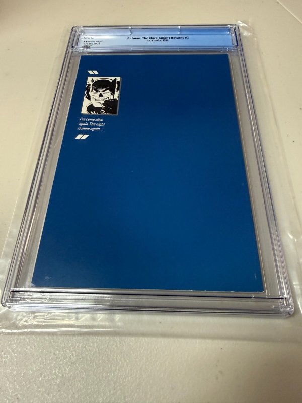 Batman The Dark Knight Returns #2 CGC Graded 9.6 DC Comic Book Frank Miller JH27