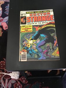 Doctor Strange #25 (1977)1st Doctor Stranger! High-Grade! VF/NM Wow!