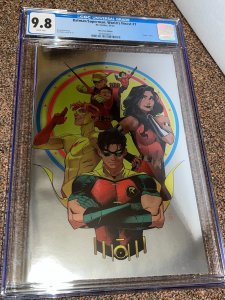 Batman Superman World's Finest 7, Mora 1:50 Foil Virgin Variant Cover, CGC 9.8